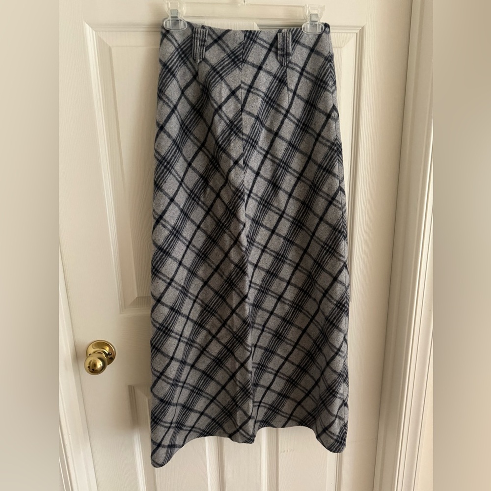 Plaid Gray Skirt
